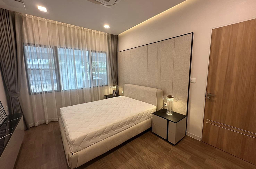 House with Shared Pool in Bangnatrad 